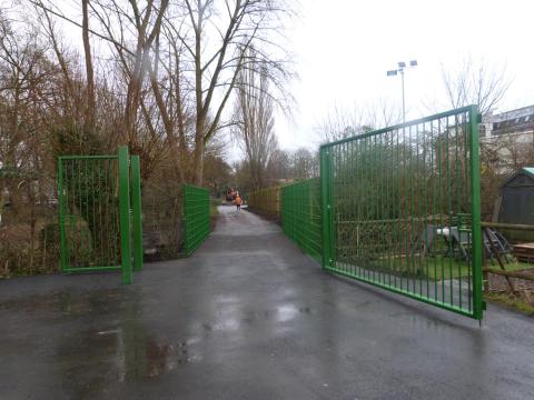 New bridge and gate